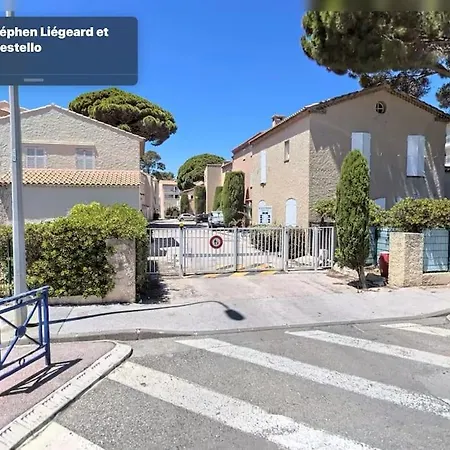 En Rez De Jardin Dans Résidence Appartamento *