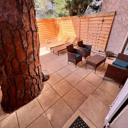 En Rez De Jardin Dans Résidence Appartamento *