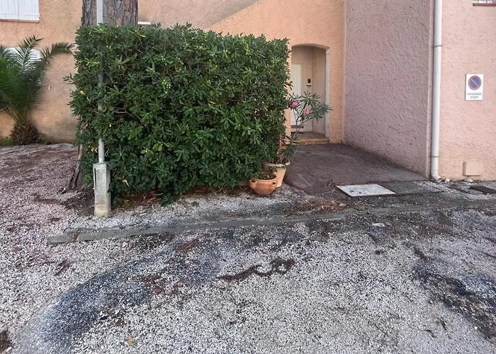 En Rez De Jardin Dans Apartman